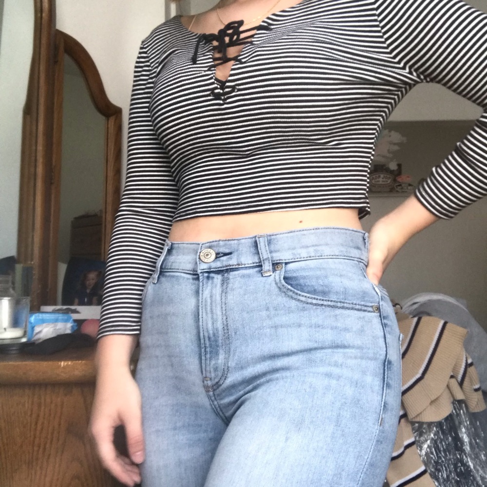 striped cropped shirt